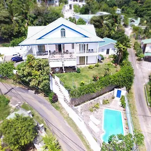 Roscia Guest house