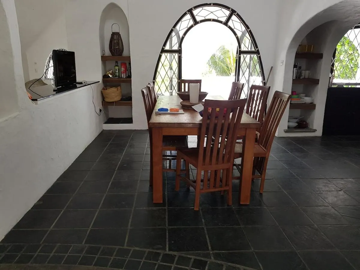 Brown Sugar Lodge Beau Vallon  0*, Beau Vallon (Mahe) Seychelles
